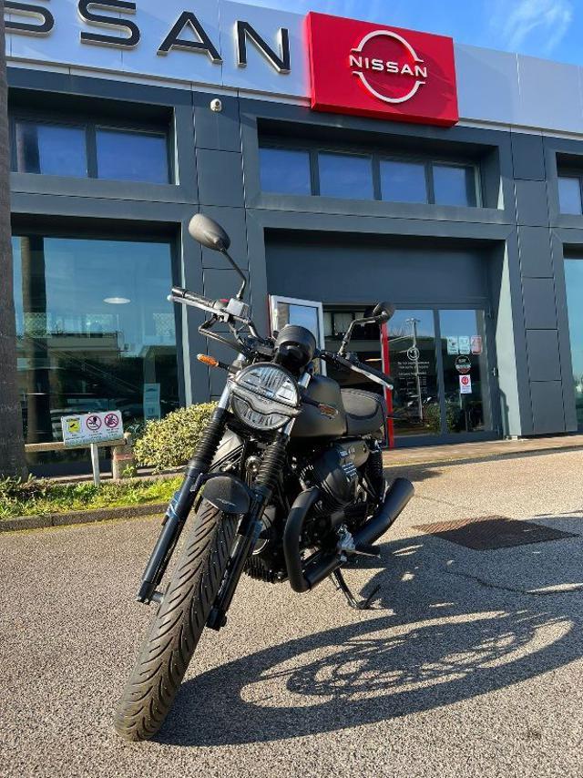 MOTO GUZZI V7 STONE