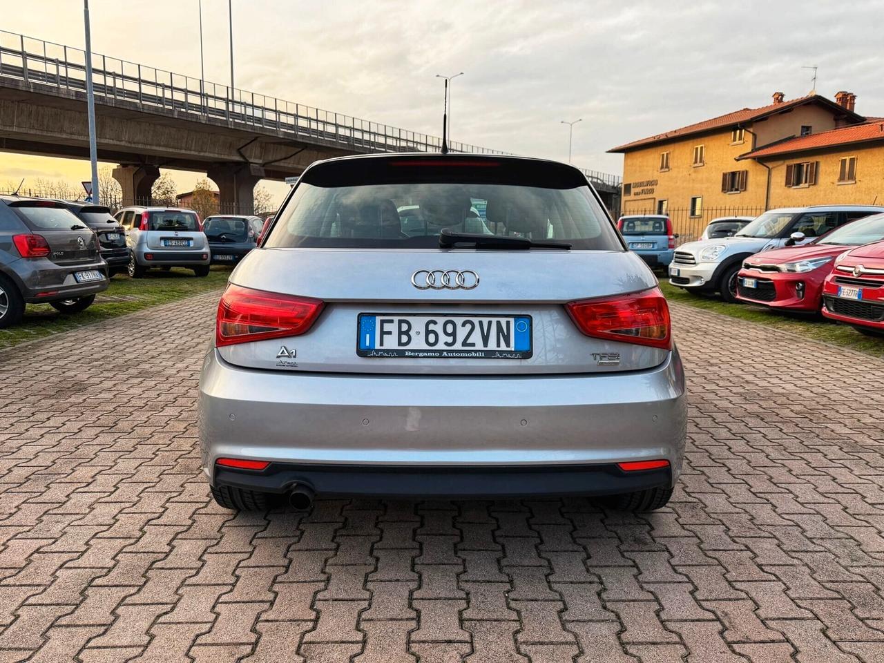 Audi A1 SPB 1.0 TFSI ultra S tronic Metal plus AUTOMATICA OK NEOPATENTATI