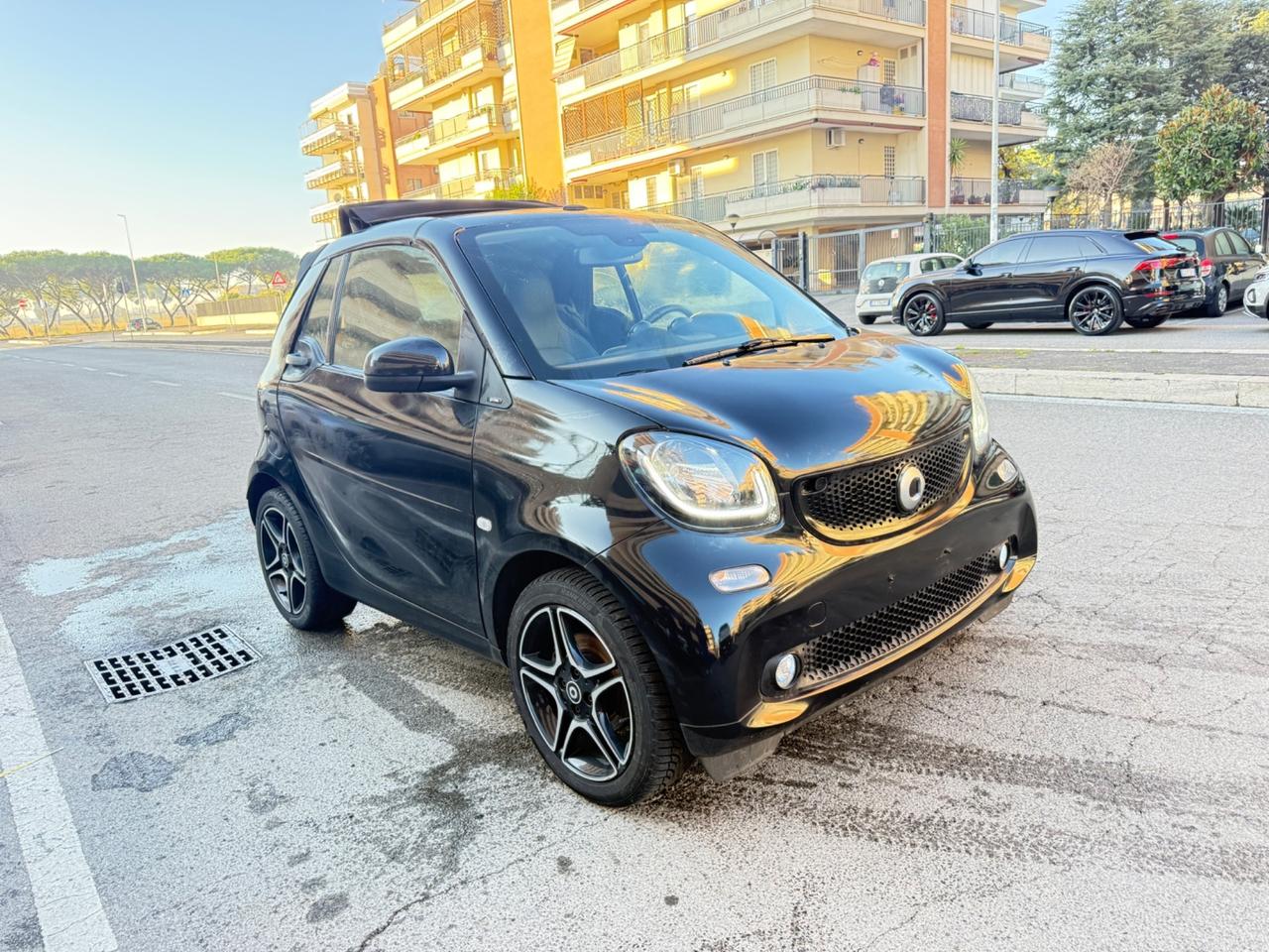Smart ForTwo 90 0.9 T twinamic cabrio Prime LED PDC NAVI KAMERA PACK SPRT CERCHI 16 BLUETOOTH