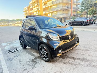 Smart ForTwo 90 0.9 T twinamic cabrio Prime LED PDC NAVI KAMERA PACK SPRT CERCHI 16 BLUETOOTH