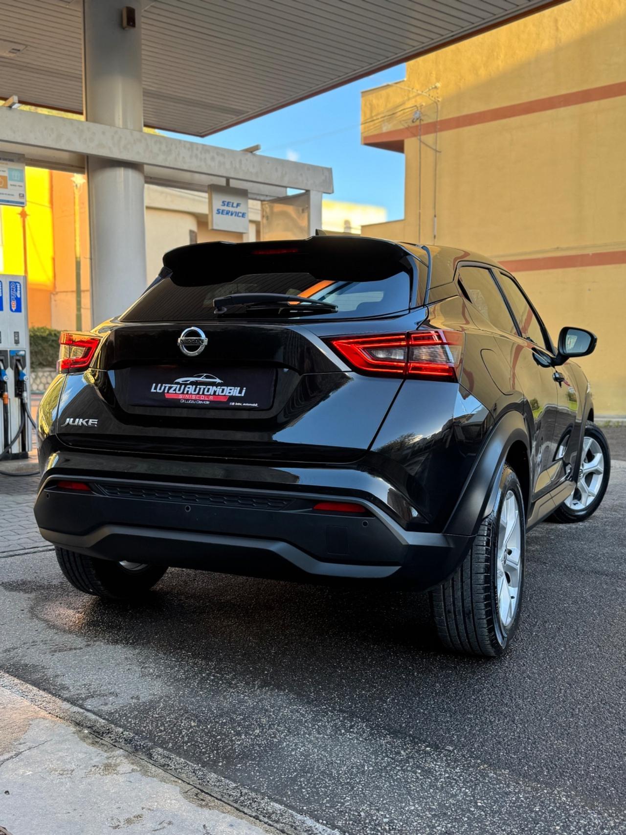 Nissan Juke 1.0 DIG-T 114 CV N-Connecta