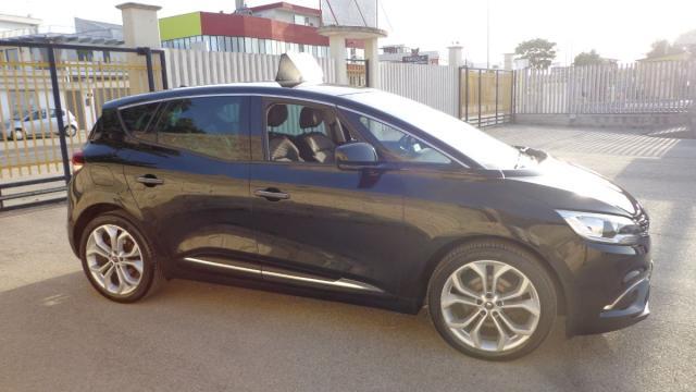 RENAULT Scénic Blue dCi 120CV Business - 2020