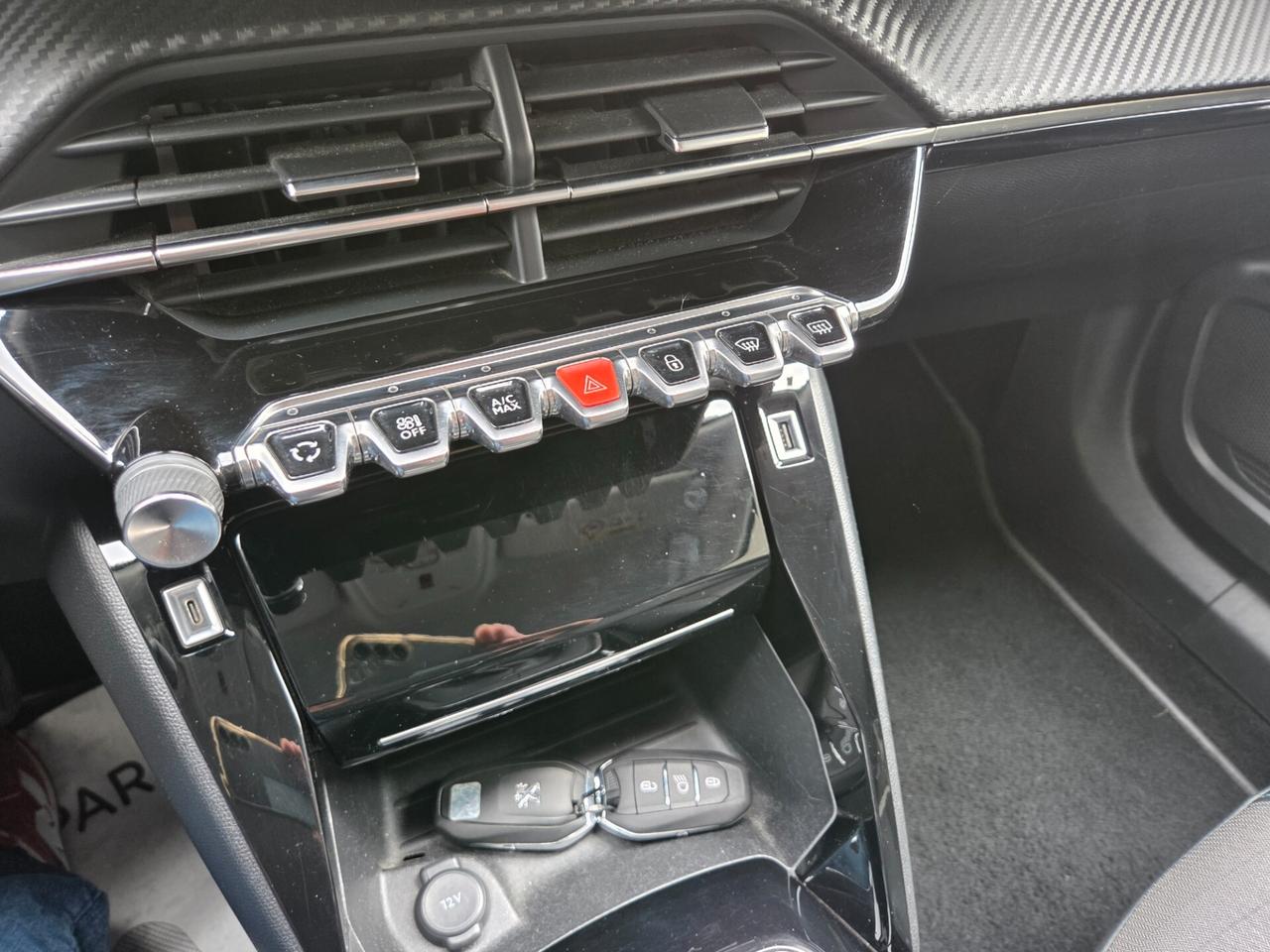 Peugeot 2008 Allure 100 Cv Nessun obbligo finanziario
