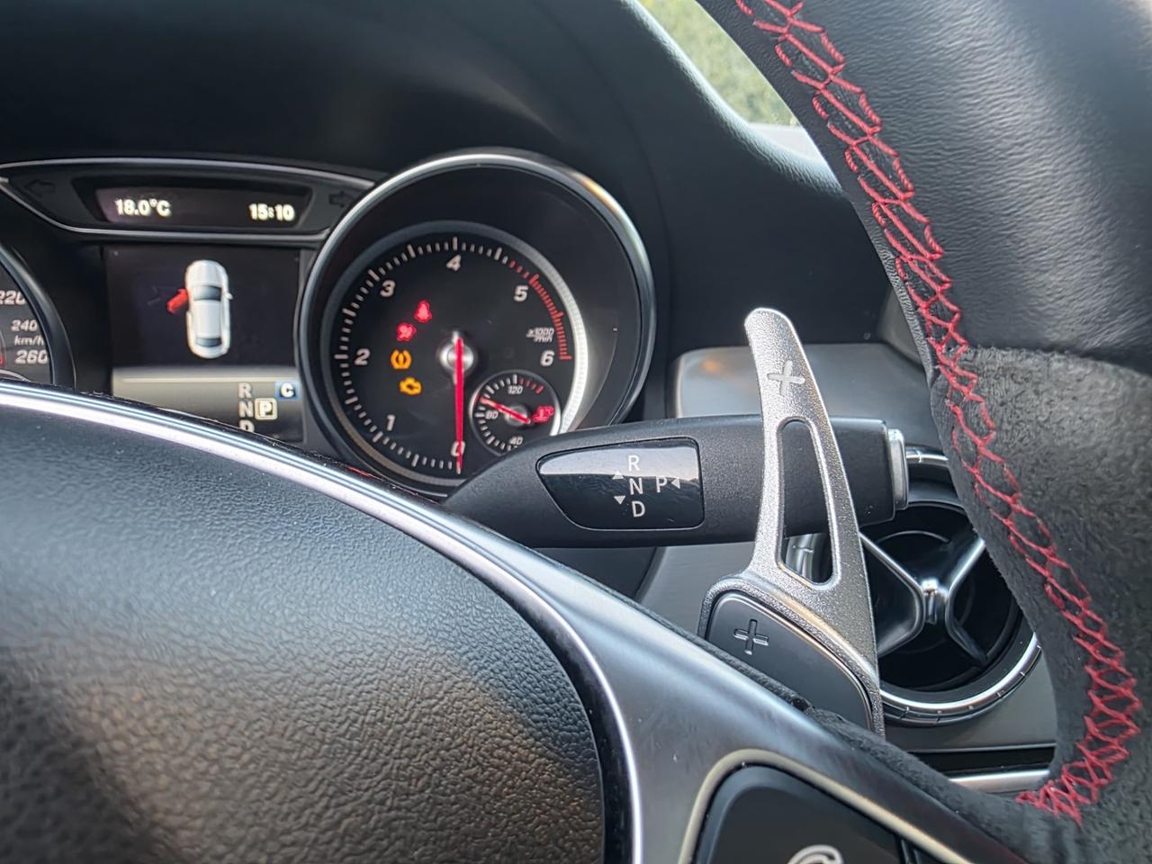 MERCEDES- BENZ CLA 200 D AMG PREMIUM