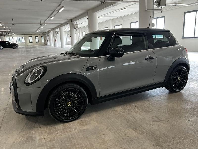 MINI Mini Full Electric Mini F56 2021 Full Electric Mini 3p Cooper SE Classic auto