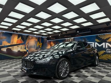 Maserati Ghibli 330 CV MHEV GT (721)