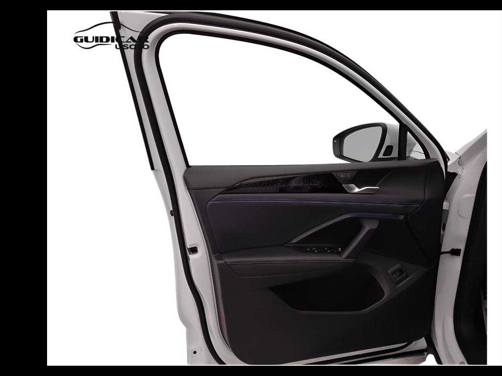 VOLKSWAGEN Tiguan III 2024 - Tiguan 1.5 etsi R-Line Plus 150cv dsg