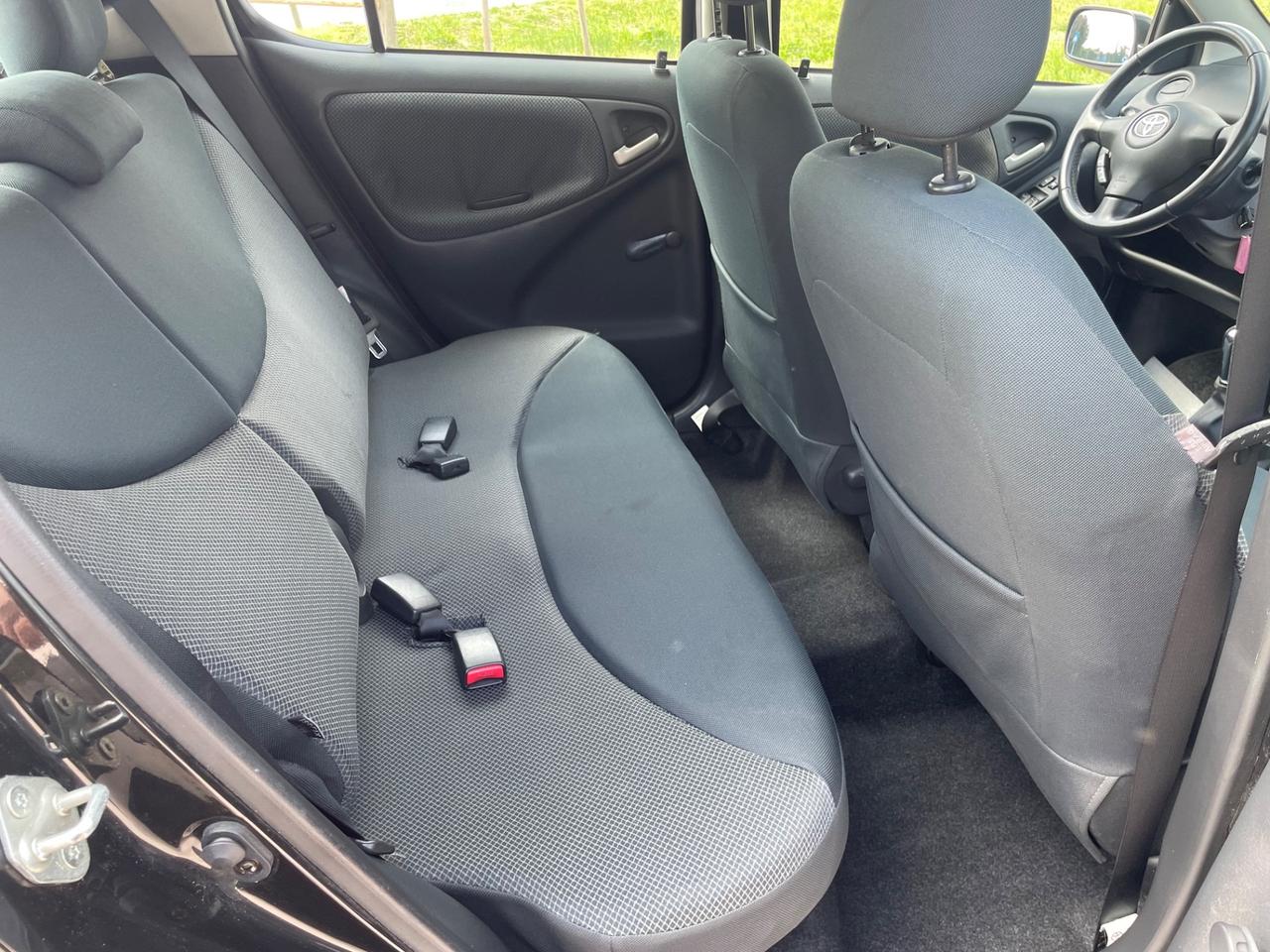 Toyota Yaris 1.3i Sol Blue BOMBOLA GPL NUOVA!!!!!