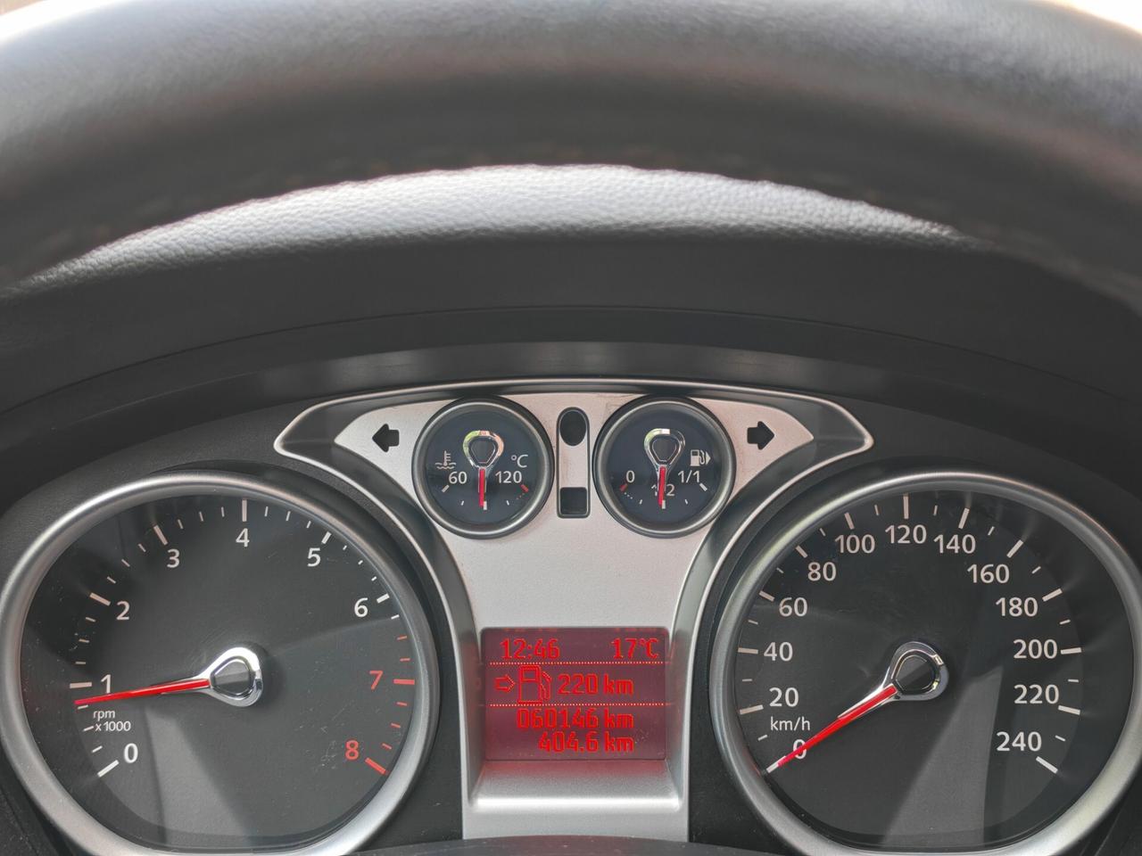 Ford Focus 1.6 BENZINA 115cv TITANIUM / 60.000km