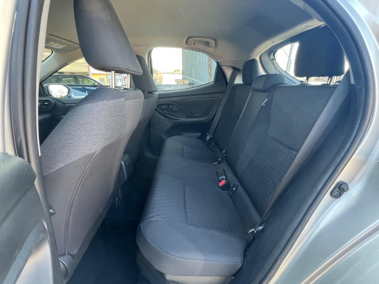 Toyota Yaris 1.5 Hybrid 5 porte Business FINANZIABILE