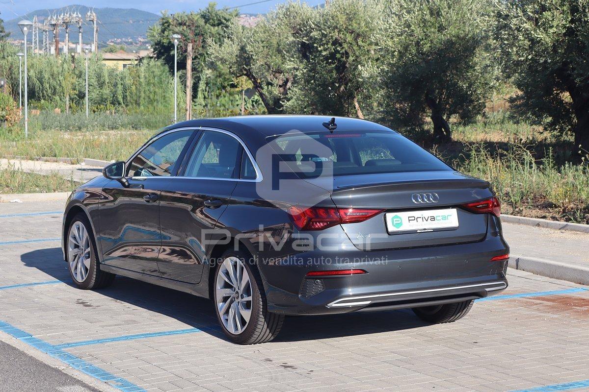 AUDI A3 Sedan 35 TFSI S tronic Business Advanced