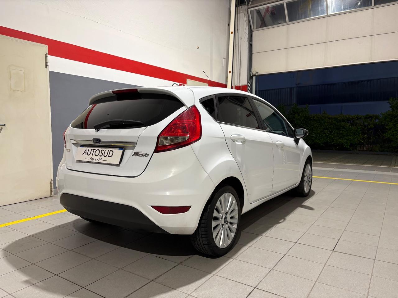 Ford Fiesta 1.4 TDCi 5p. Titanium