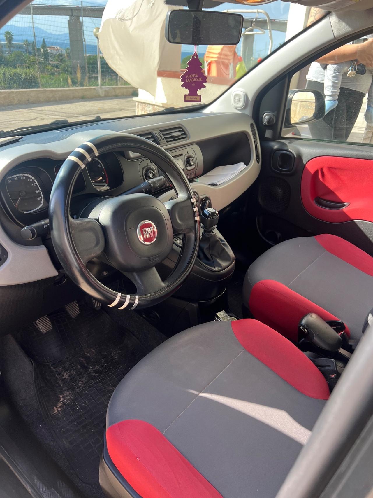 Fiat Panda 0.9 TwinAir Turbo Natural Power Lounge