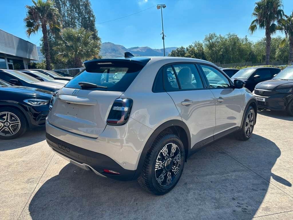 Fiat 600 100 CV Icon 2026 / KM 0 IVA ESPOSTA Tua a solo 215 Euro al mese