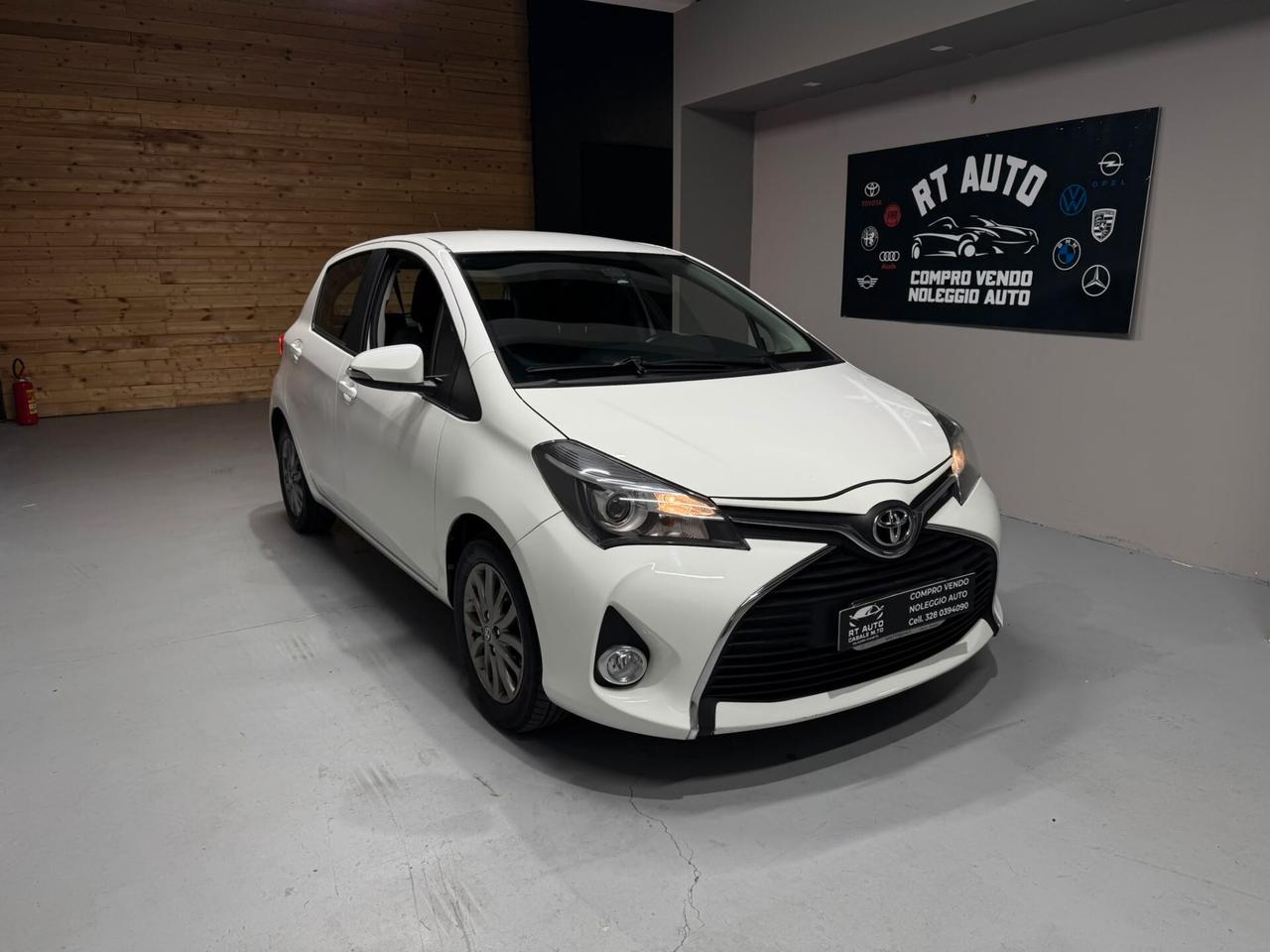 Toyota Yaris 1.0 5 porte Lounge
