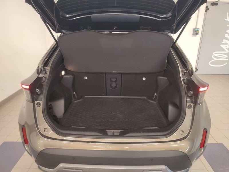 Toyota Yaris Cross 1.5 Hybrid 5p. E-CVT AWD-i Adventure