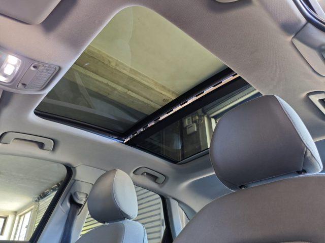 AUDI Q3 2.0 TDI quattro, Navi, Tetto panorama, Retrocamera