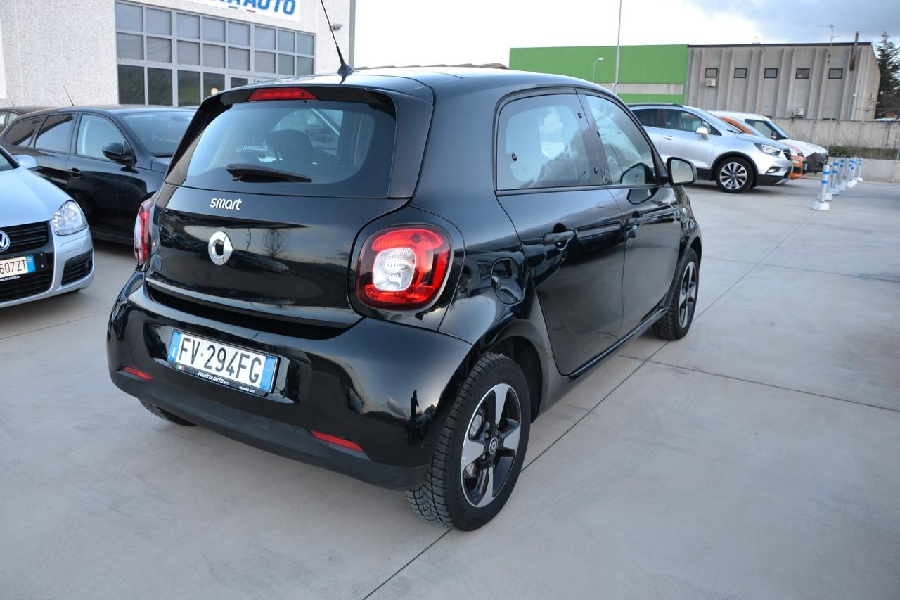 SMART FORFOUR EQ Elettrica 5p '19 - Neopatentati