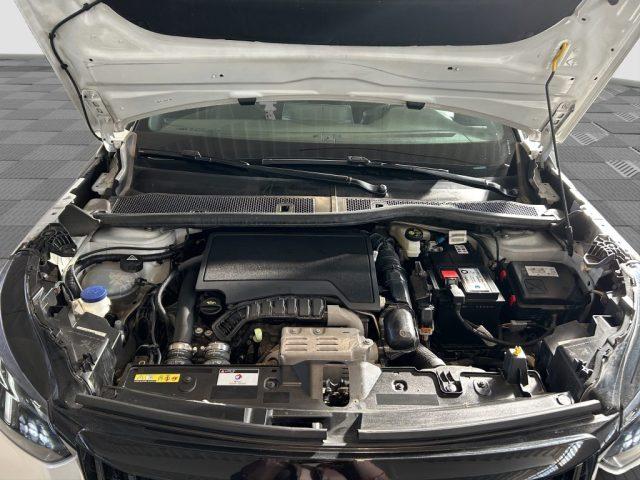 PEUGEOT 2008 2008 PureTech 130 S&S EAT8 GT