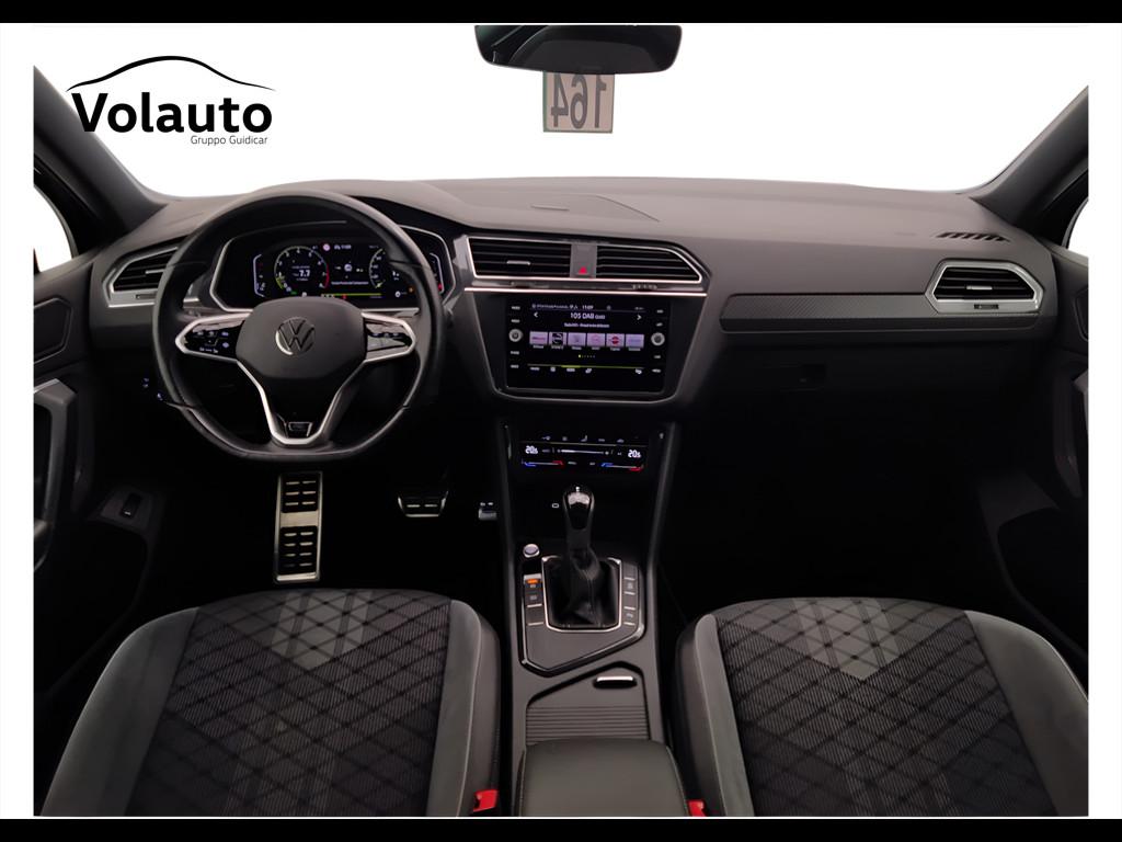 VOLKSWAGEN Tiguan II 2021 - Tiguan 1.5 tsi R-Line 150cv dsg