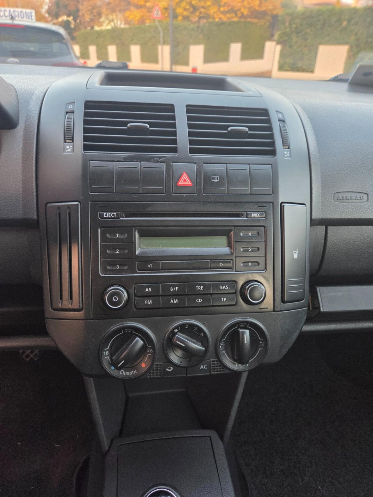 Volkswagen Polo NEOPATENTATI - 2007