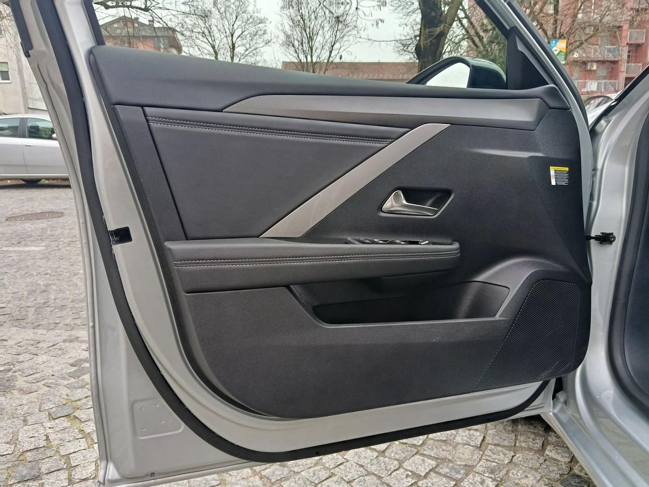 Opel Astra GS 1.5 #9711