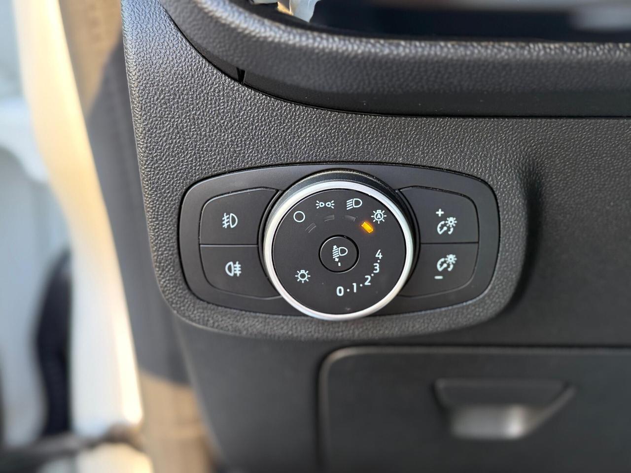 Ford Fiesta 1.5 EcoBlue 5 porte Plus