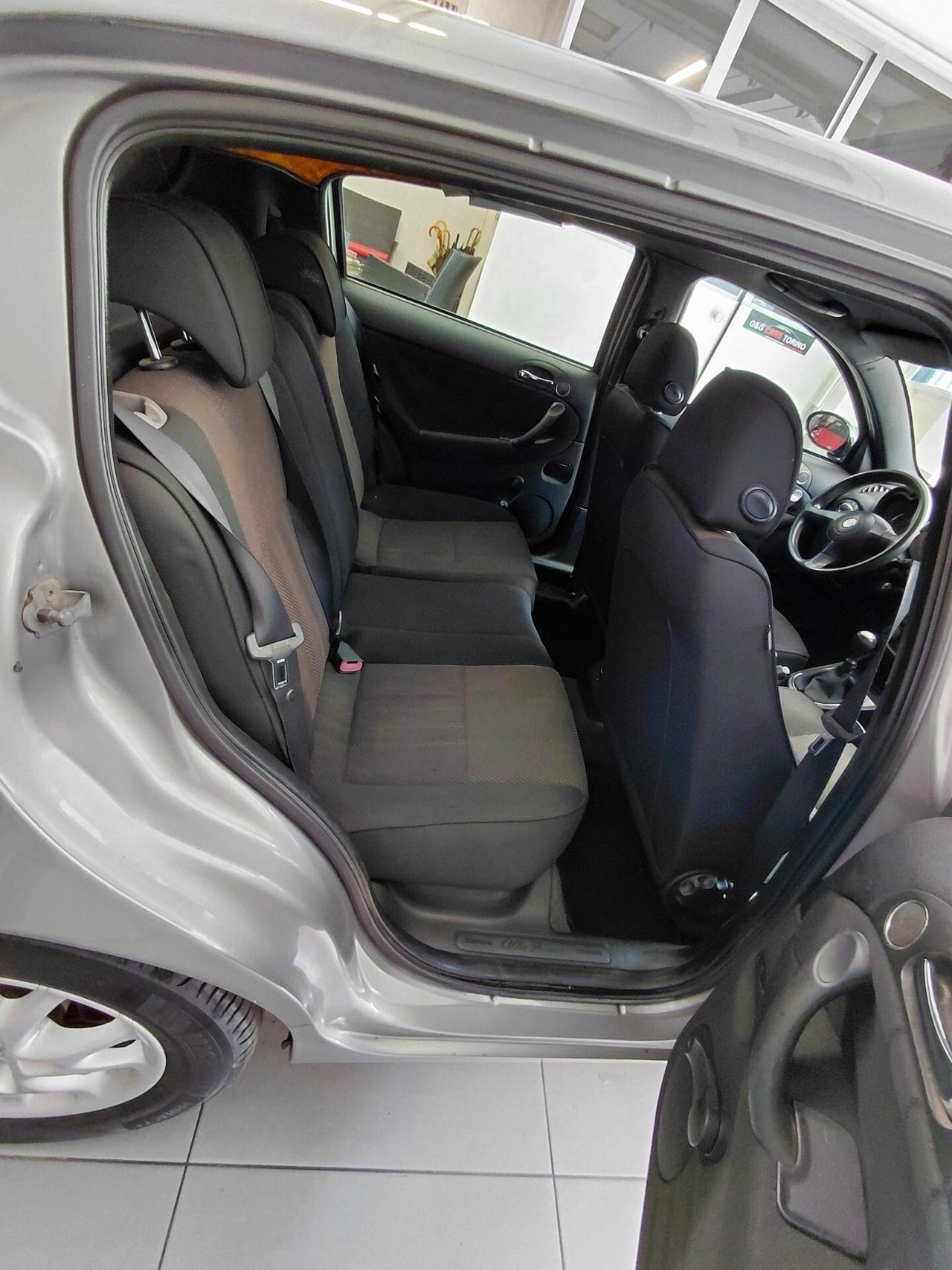 Alfa Romeo 147 1.9 JTD (120) 5 porte Progression