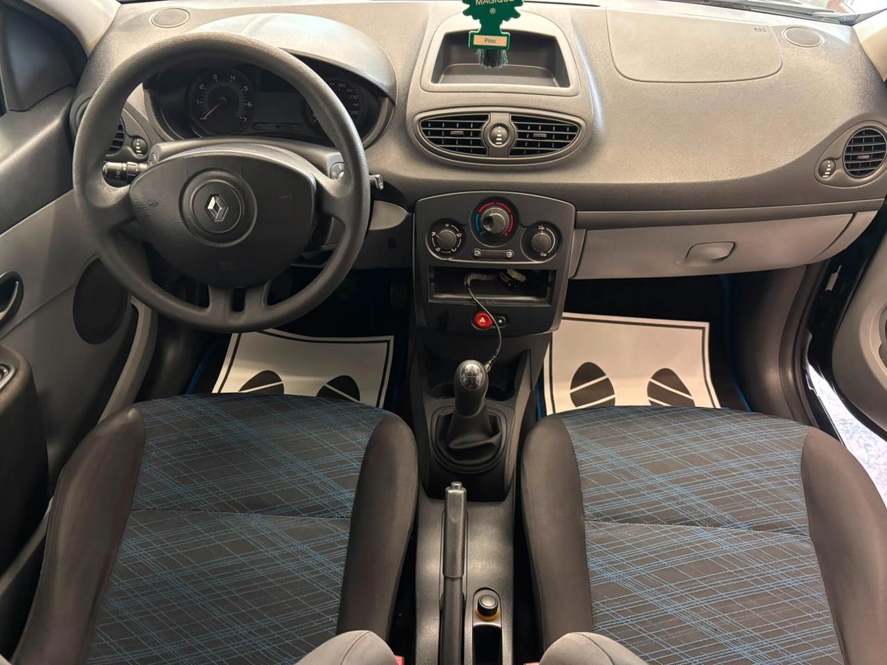 Renault Clio 1.2 16V 3 porte Confort