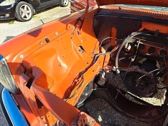 MERCEDES W115 \8 200D - RESTAURO DA ULTIMARE