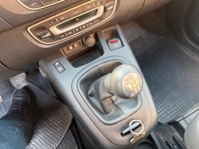 Renault Scenic Scénic 1.5 dCi 110CV Dynamique