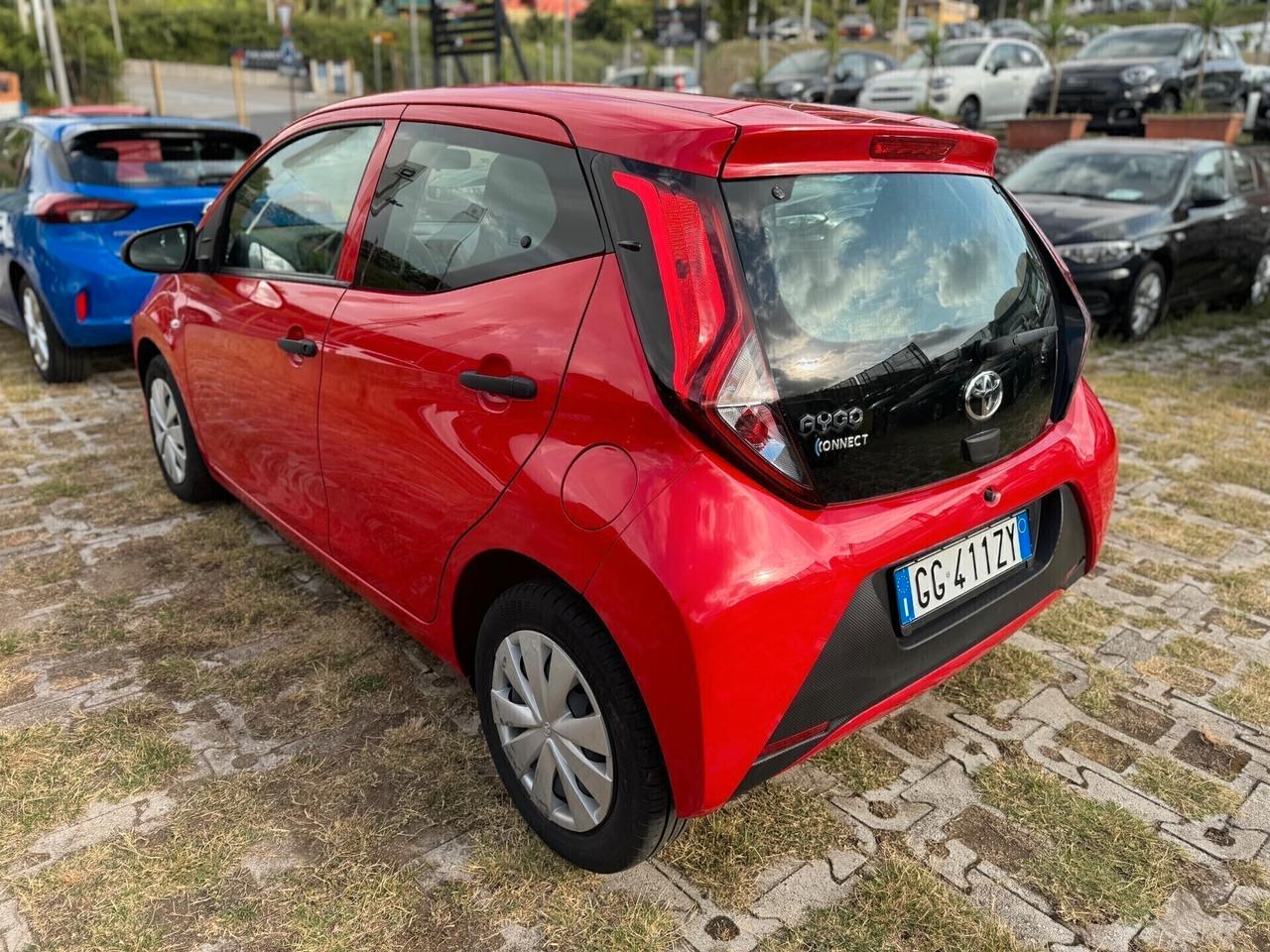 Toyota Aygo Connect 1.0 VVT-i 72CV 5 porte x-business plus