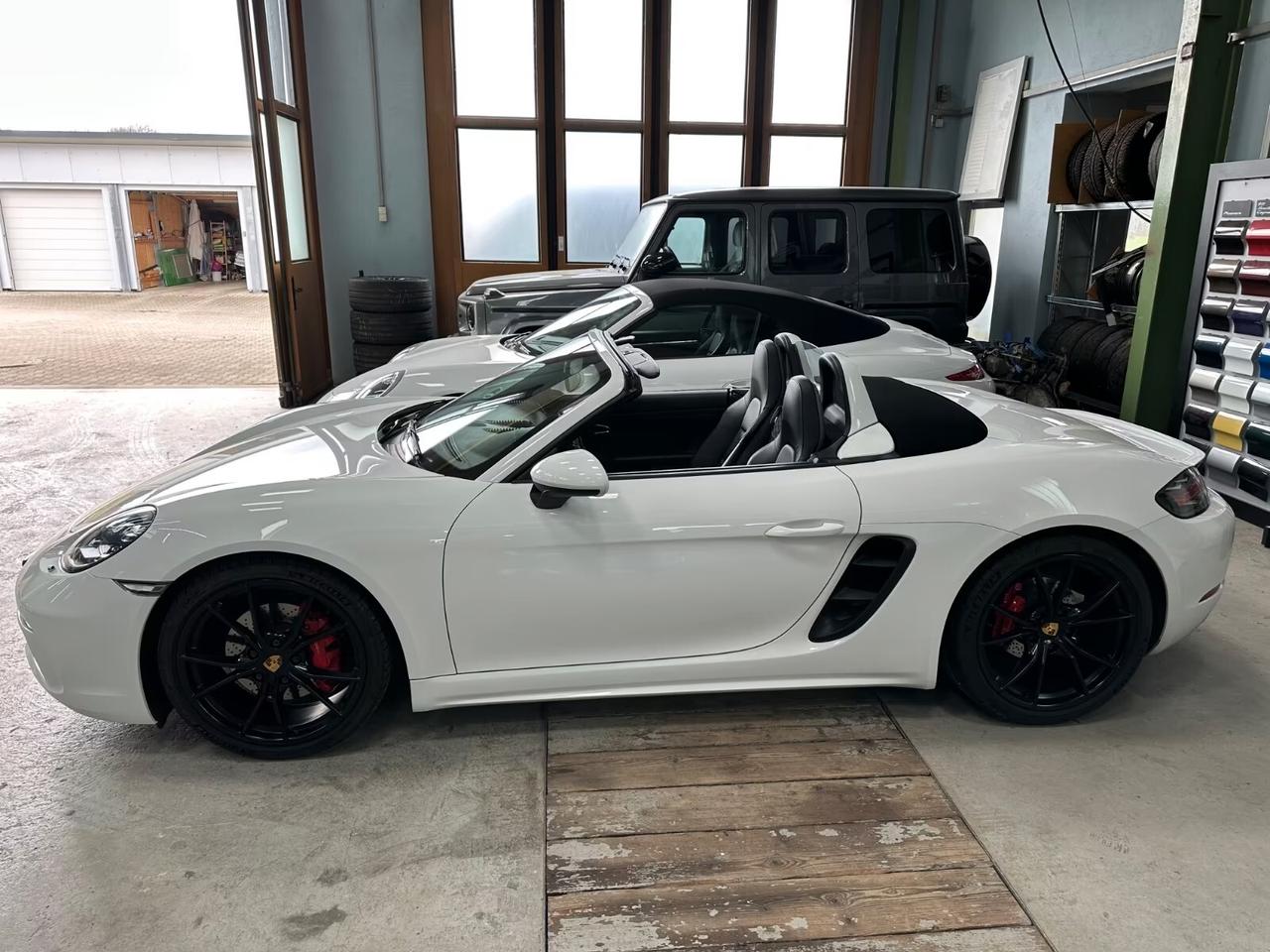 Porsche 718 Spyder Boxster 2.5 S