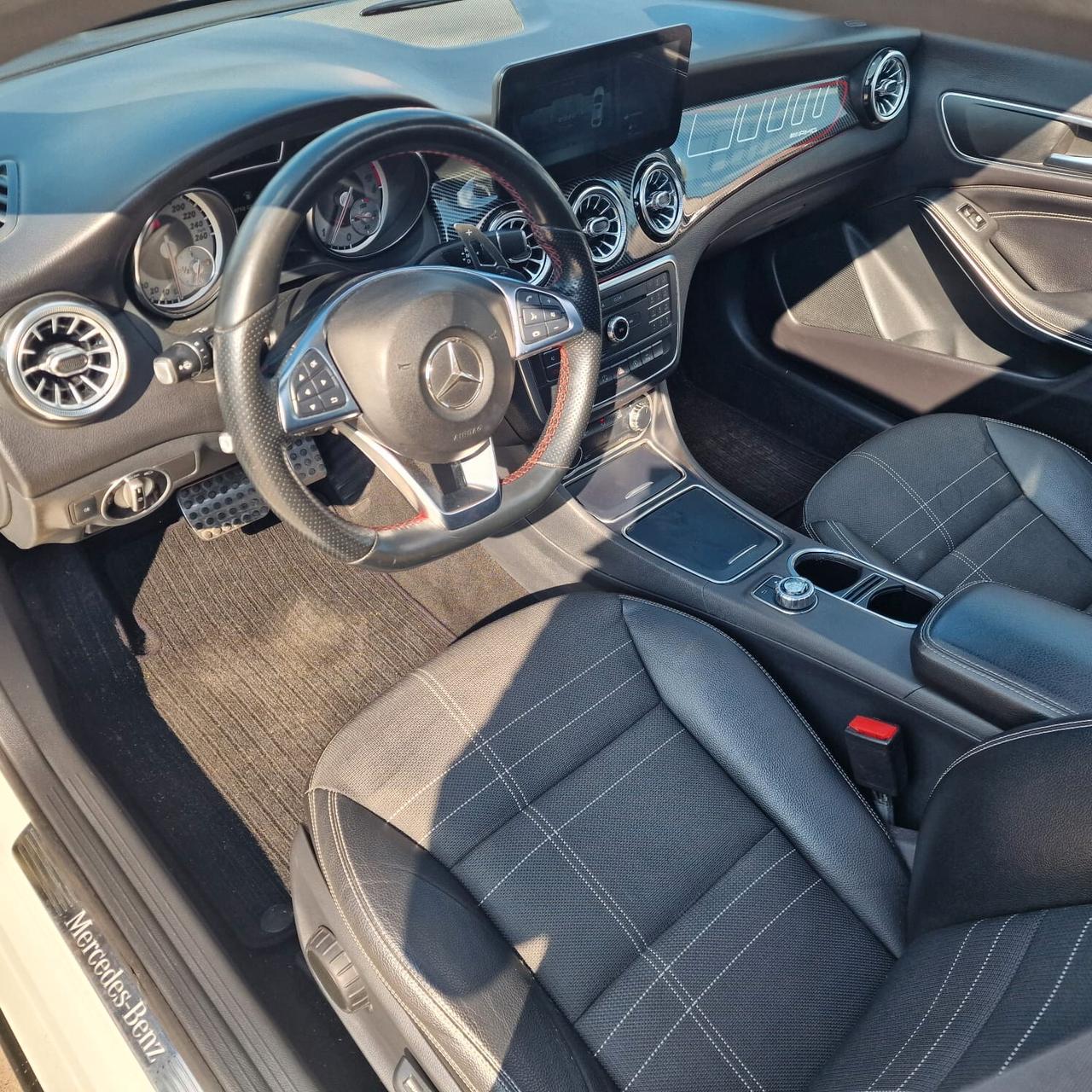 Mercedes-benz CLA 200 d S.W. Automatic Premium