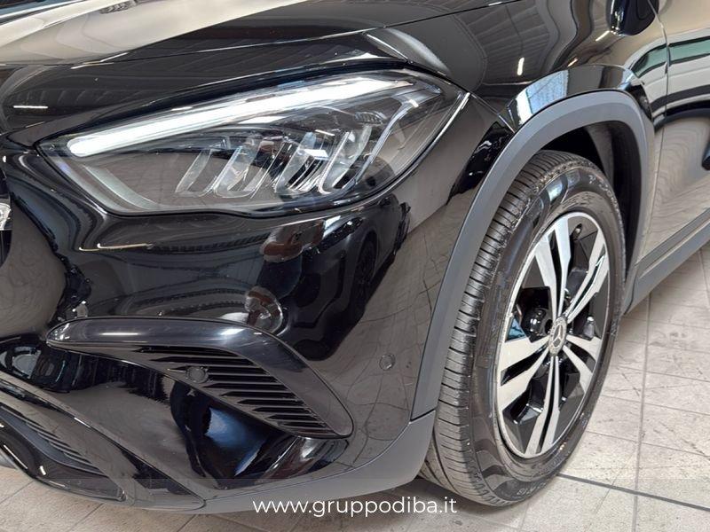 Mercedes-Benz GLA GLA-H247 2023 200 d Progressive Advanced Plus auto