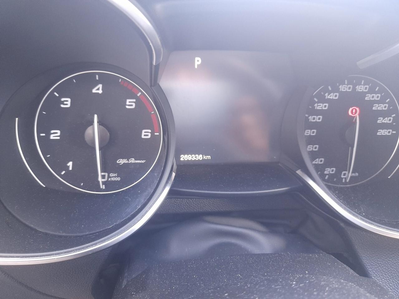 Alfa Romeo Stelvio 2.2 Turbodiesel 210 CV AT8 Q4 Executive