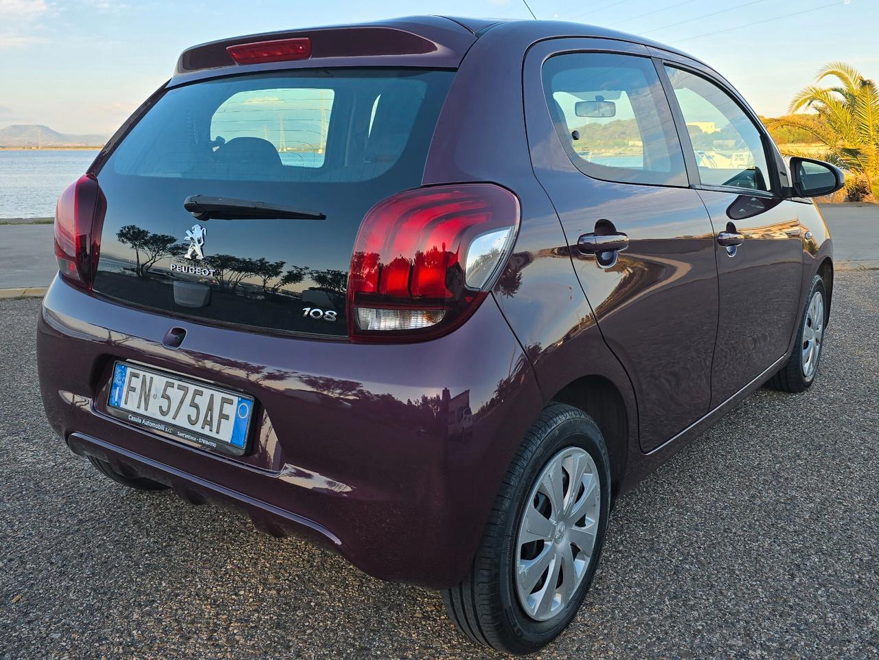 Peugeot 108 VTi 68 5 porte Allure TOP!