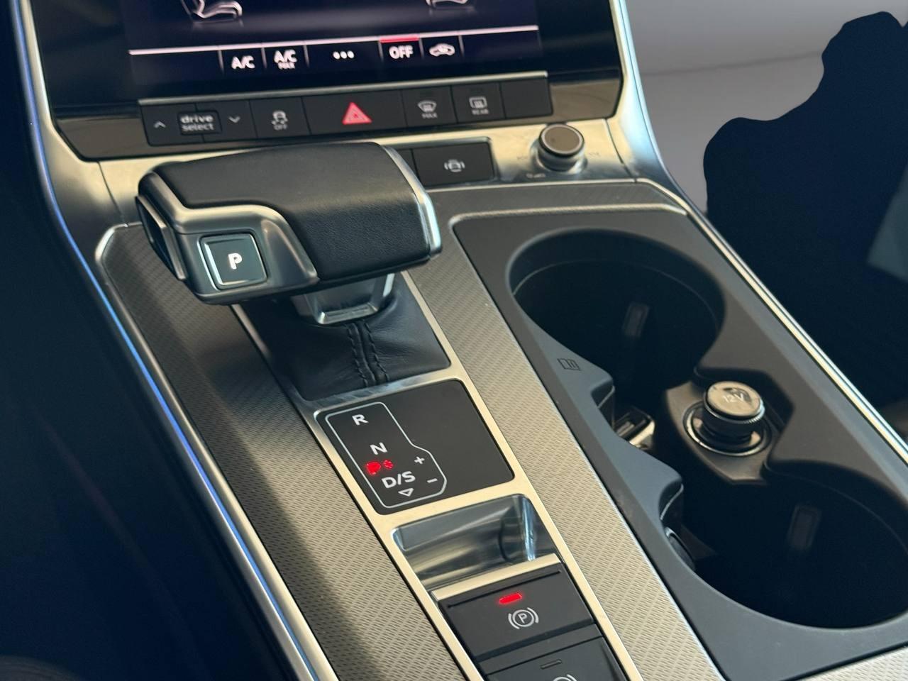 AUDI A6 V 2018 Berlina - A6 40 2.0 tdi mhev Business Design s-tro