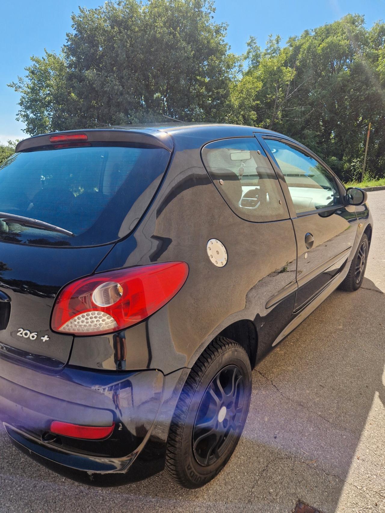 Peugeot 206 Plus 1.1 60CV - 2011