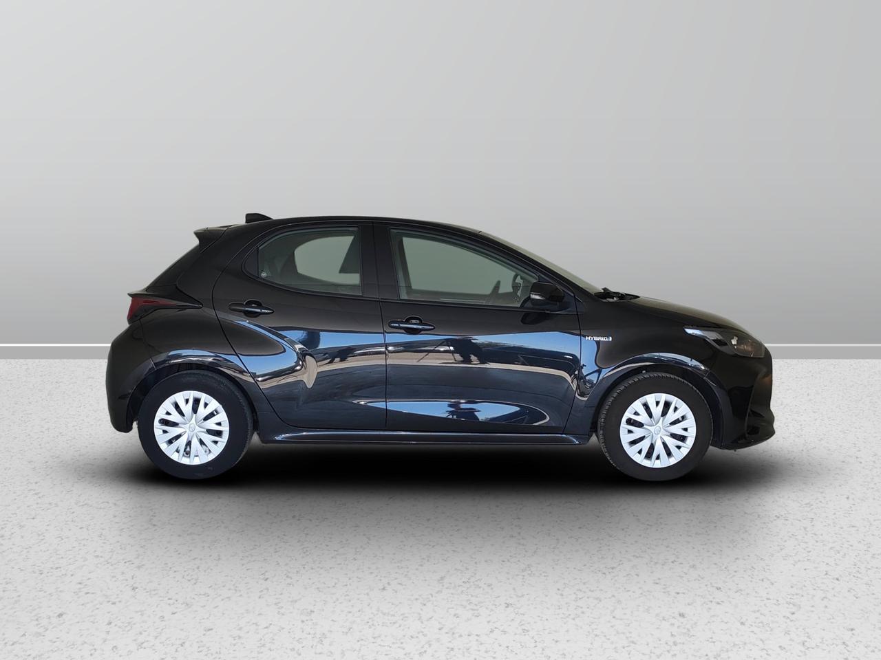 TOYOTA Yaris IV 2020 - Yaris 1.5h Active