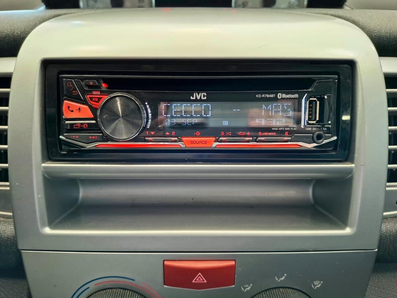 Lancia Ypsilon 1.2 60cv Argento 2010
