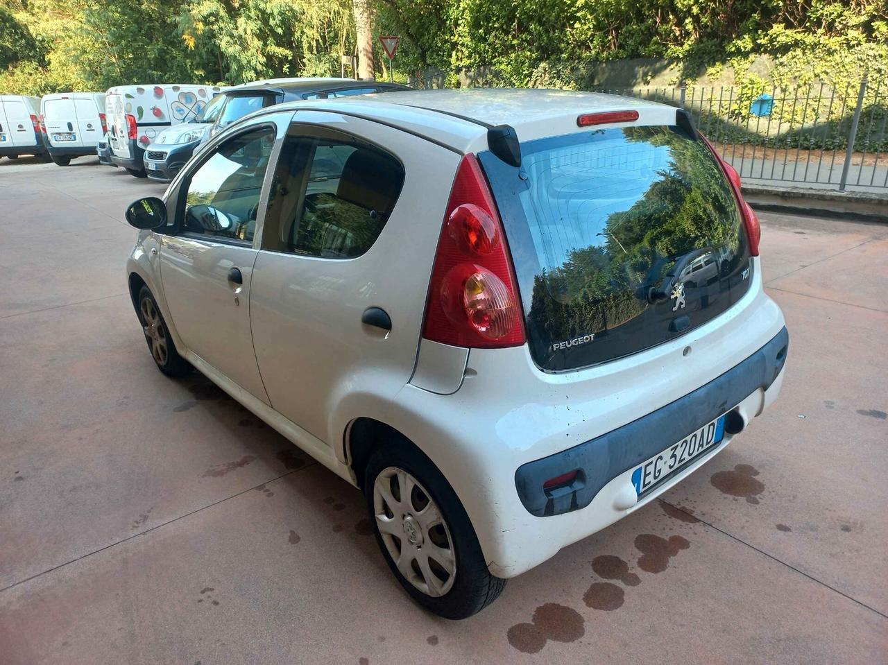 Peugeot 107 1.0 68CV 5p. Desir