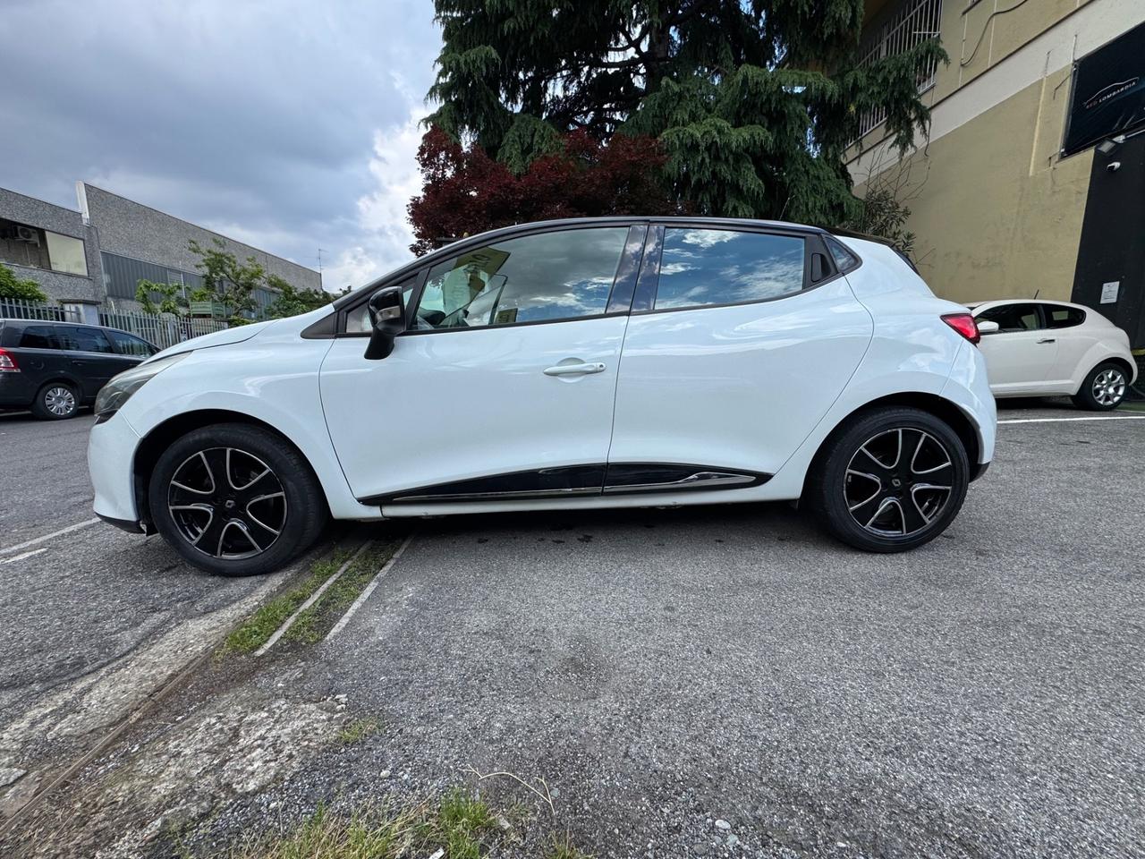 Renault Clio 1.2 75CV GPL 5 porte Wave live