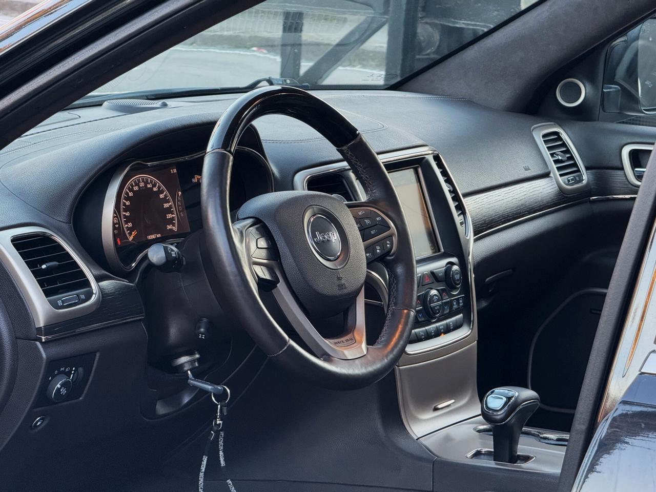 Jeep Grand Cherokee 3.0 CRD V6 Summit 250CV TETTO