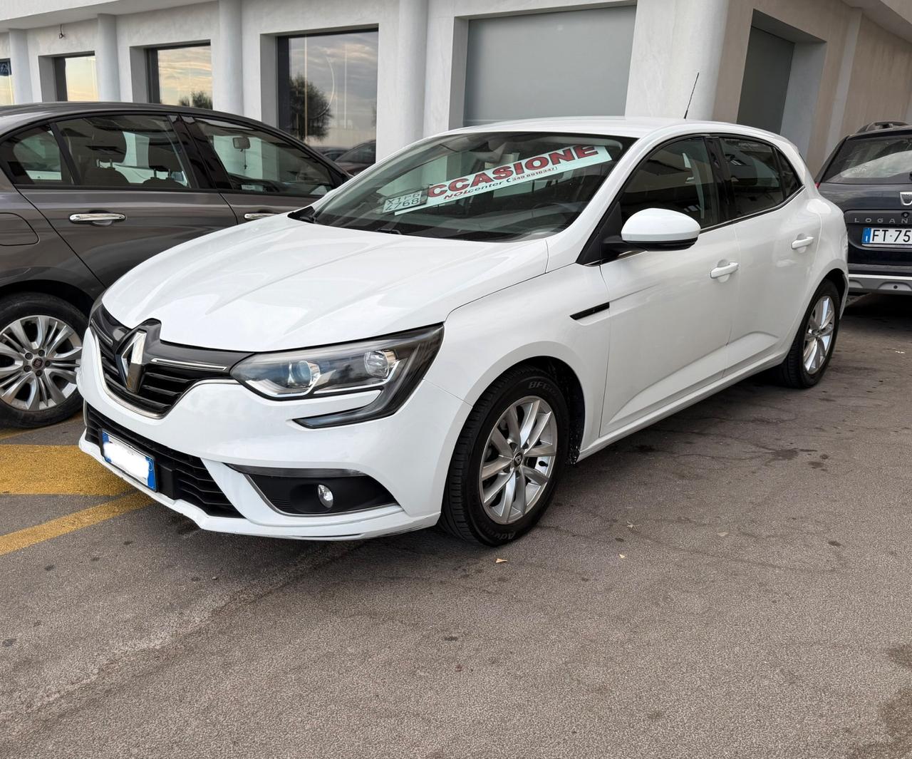 Renault Megane Mégane dCi 8V 110 CV EDC Energy Bose