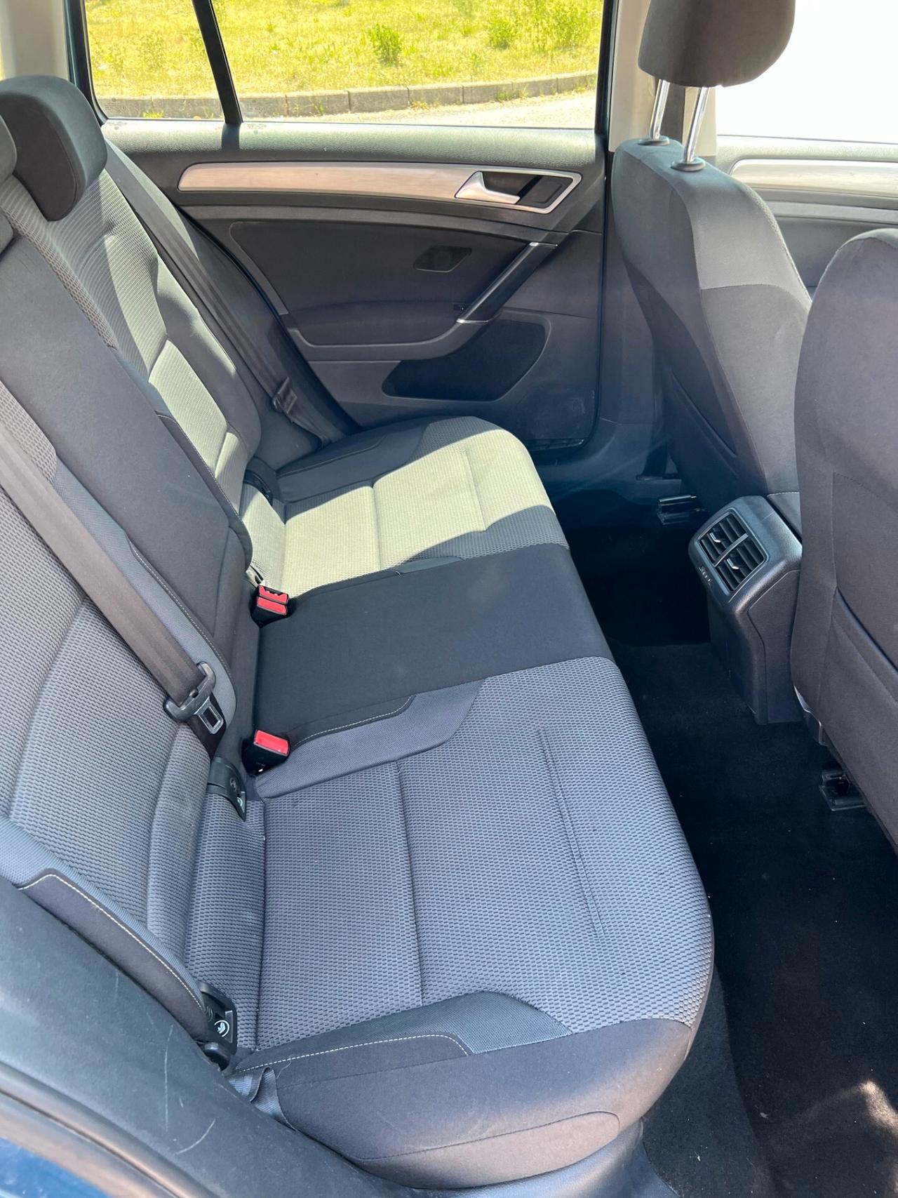 Volkswagen Golf 1.6 TDI VARIANT BUSINES