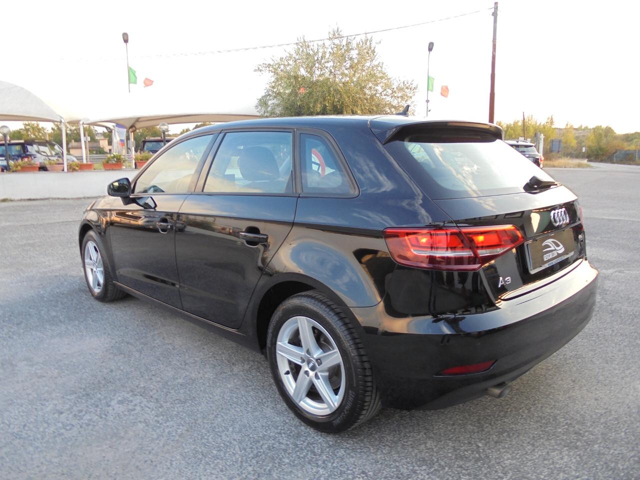 Audi A3 SPB 30 TDI Business