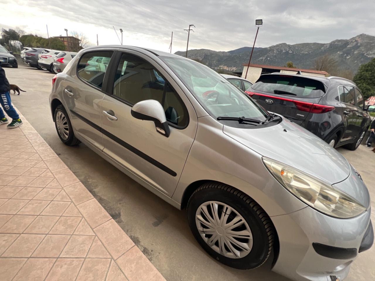 Peugeot 207 1.4 HDi 70CV 5p. Perfetta e garantita