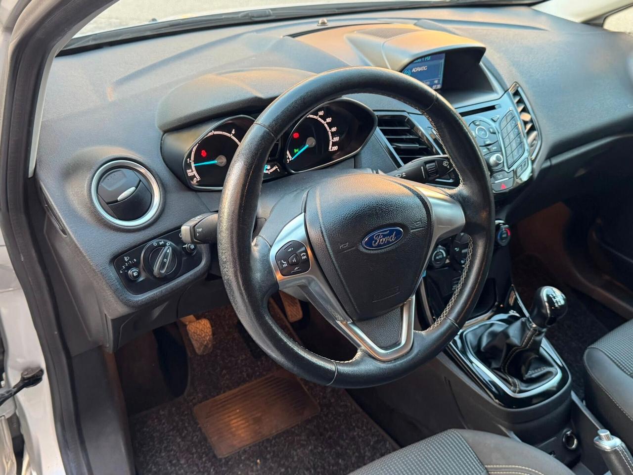 FORD FIESTA 1.5 TDCI 75 CV. E6 TITANIUM NAVI+CERCHI