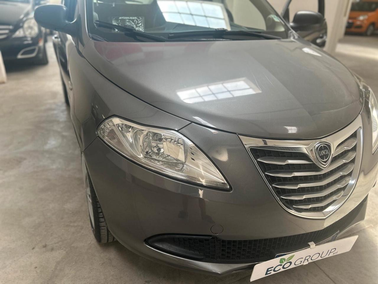 Lancia Ypsilon 0.9 TwinAir 85 CV 5 porte Metano Ecochic Gold